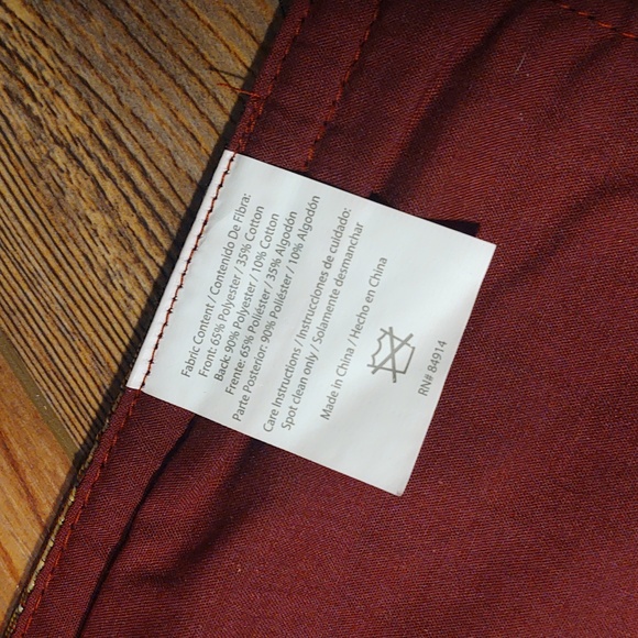 70" x 13" Fall / Autumn Leaves Tapestry Table Runner / Thanksgiving - Picture 3 of 3